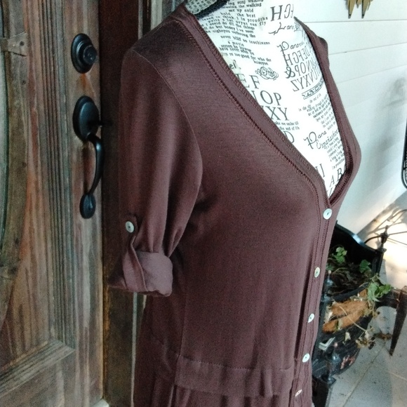 Women's 6 button front jersey top with rolled short sleeves size Small by Whispe - Picture 2 of 6